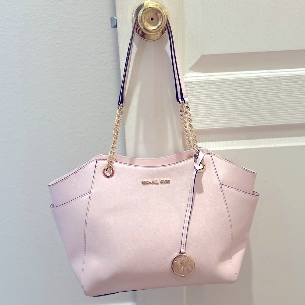 Michael Kors Jet Set Travel Chain Shoulder Tote